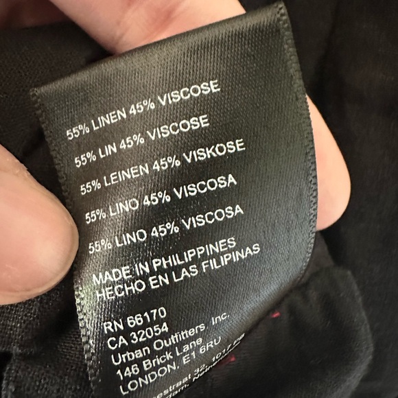 Anthropologie Linen Blend V Neck Cutout Crop Top Black Open Back Size XS - Picture 5 of 10